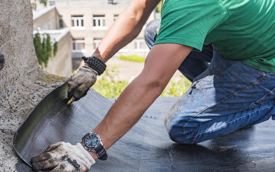 Roll Asphalt Roofing Installation for Flat Roofs in Edina