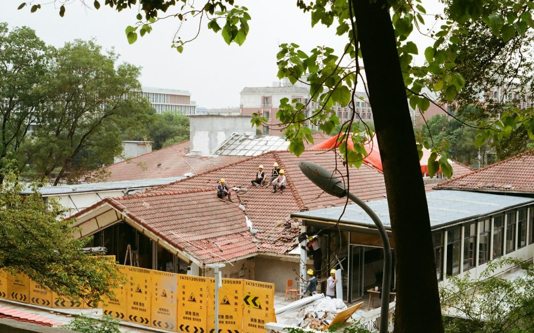 Guide to Affordable Roofing Repairs for Older Homes in Edina