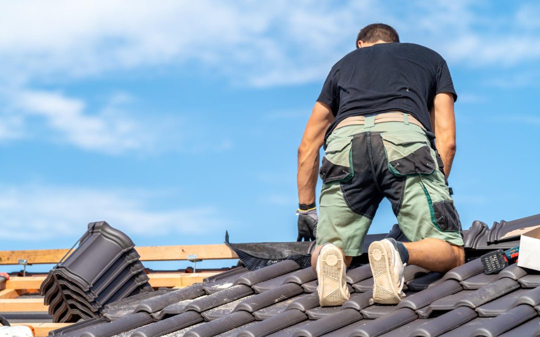 Tips for Choosing the Right Roofing Contractor in Edina This Spring